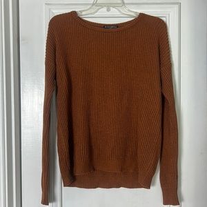 Brandy Melville Brown Crewneck Sweater